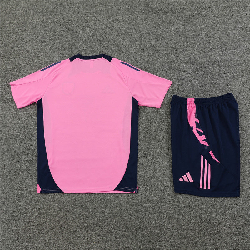 Arsenal Training Set