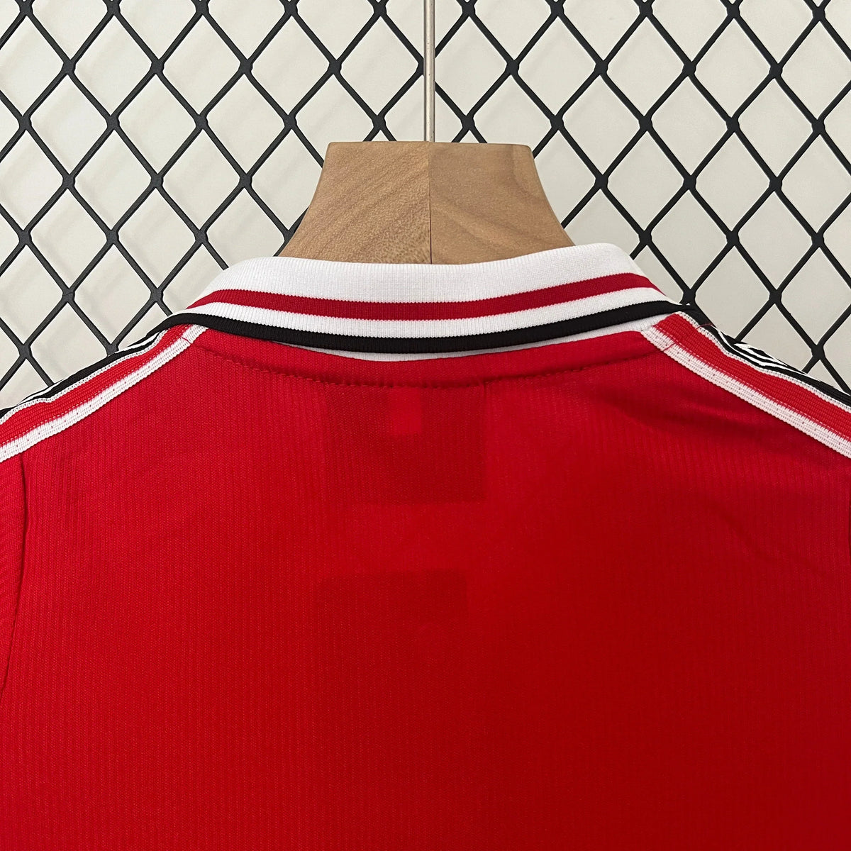 Manchester United 1998/1999 Home Jersey Kids Size
