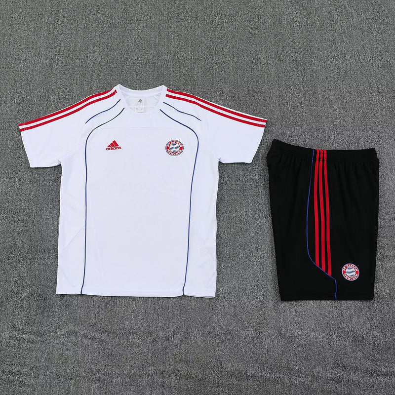 Bayern Munchen Retro Training Set