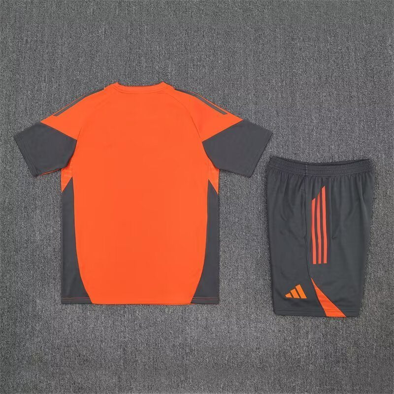 2025/2026 Bayern Munchen Training Set