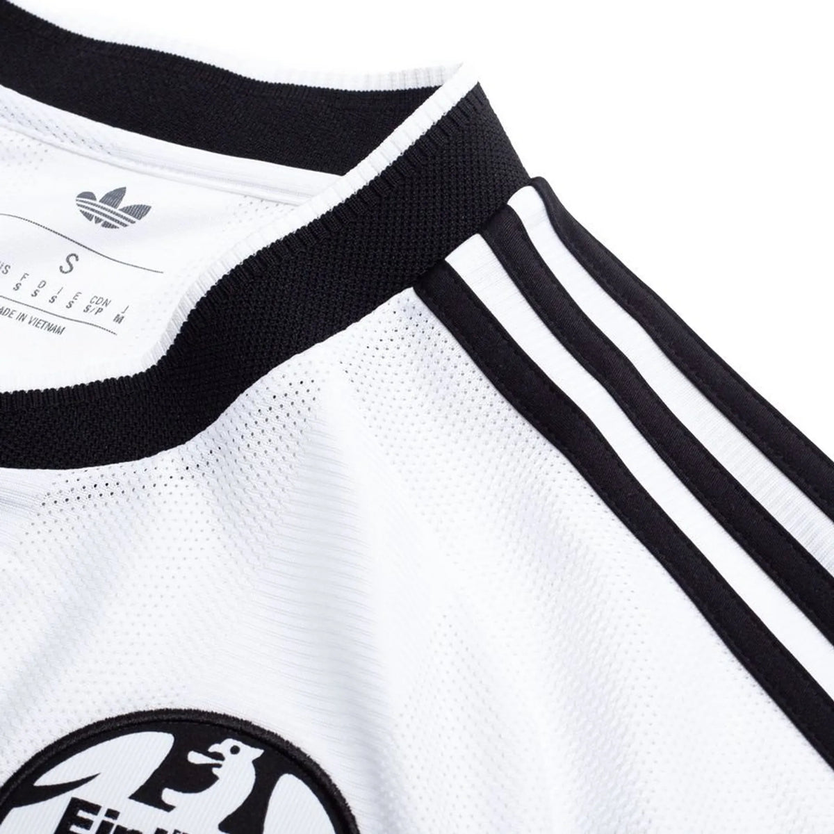 2026/2027 Eintracht Frankfurt Away Kit