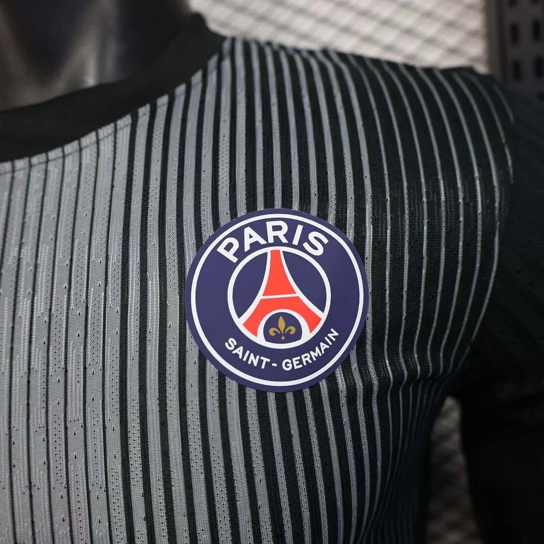 2025/2026 PSG Goalkeeper Kit