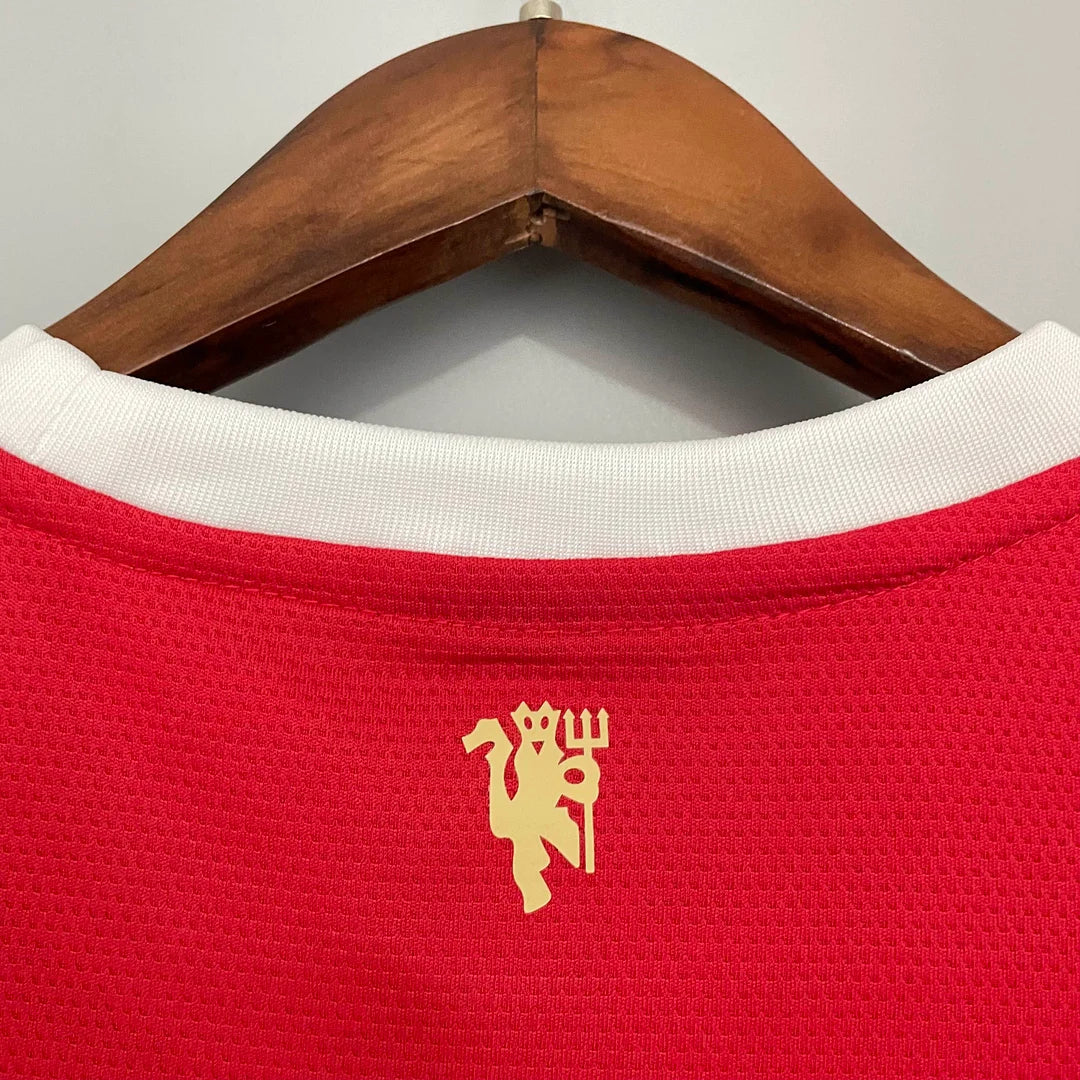 Manchester United Retro Home 2021/2022