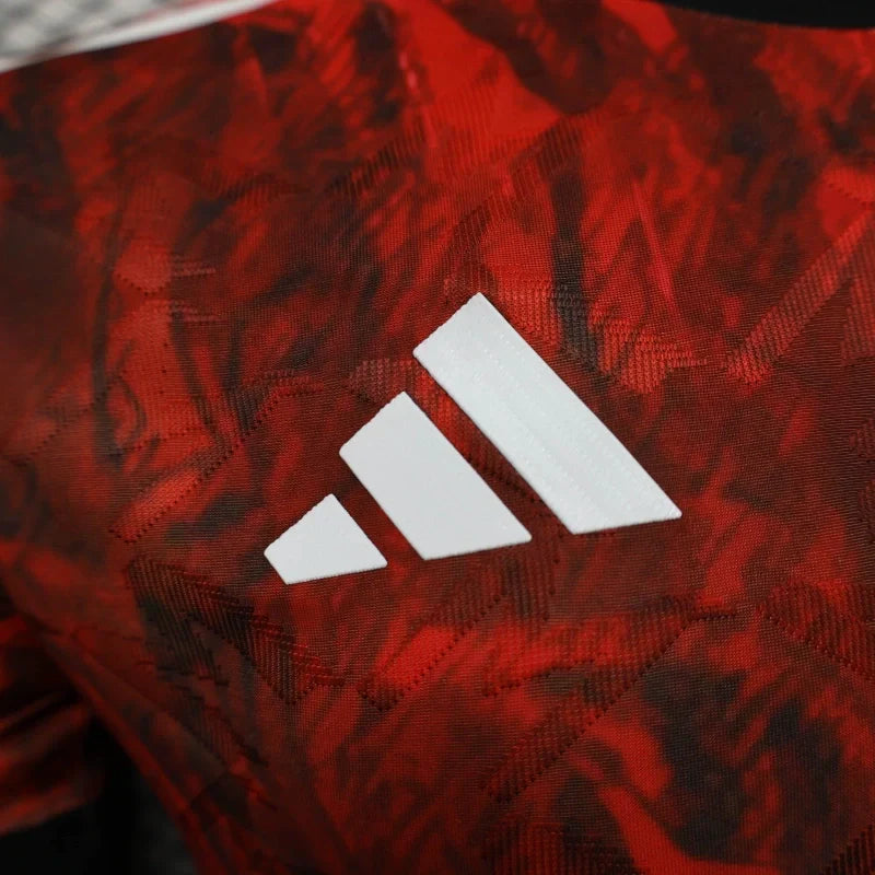Manchester United "Inferno Pulse" Limited Jersey