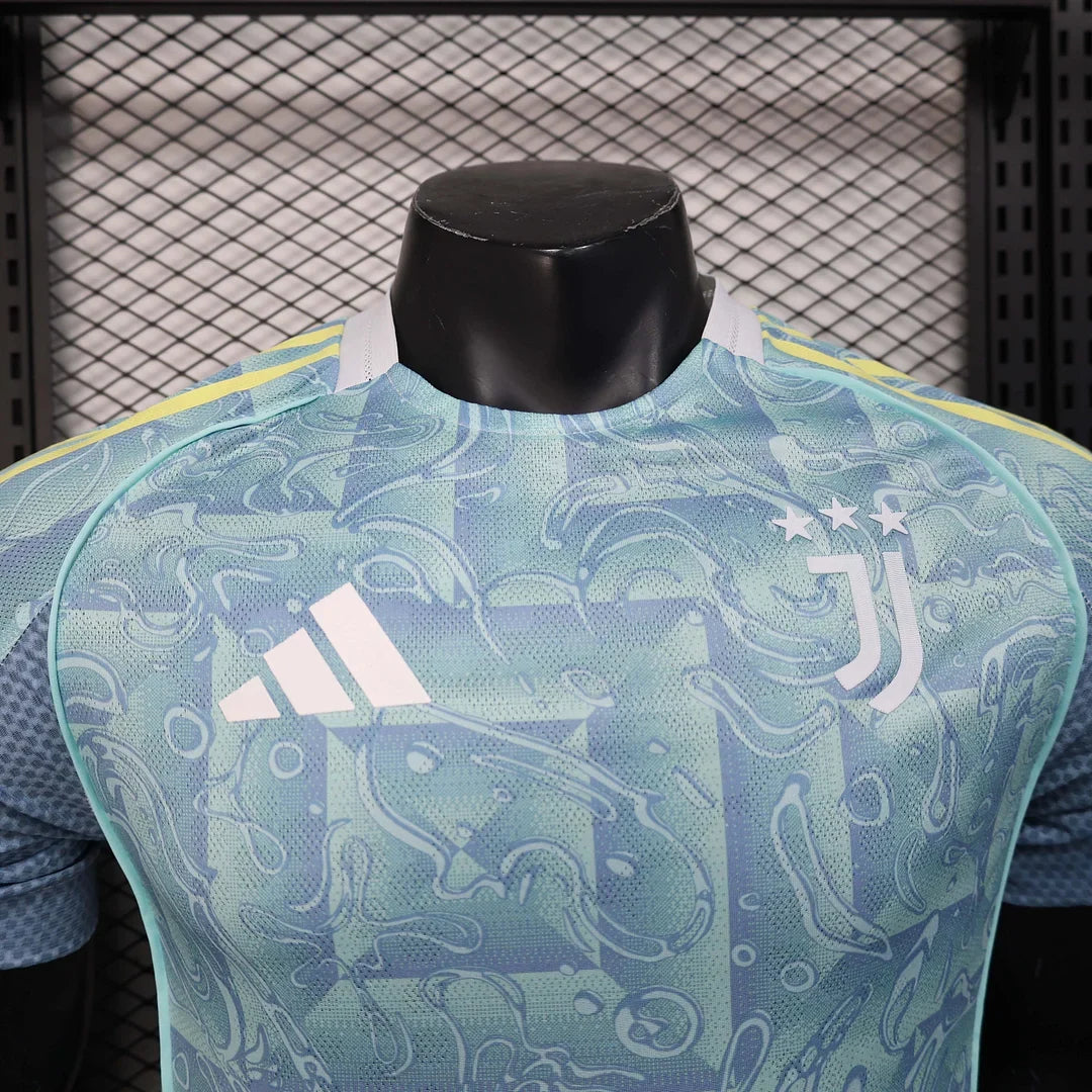 2025/2026 Juventus Away Kit