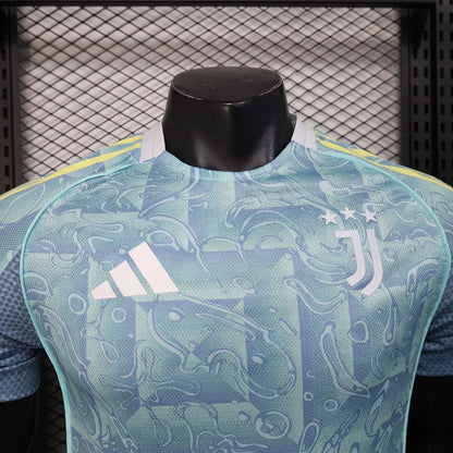 2025/2026 Juventus Away Kit