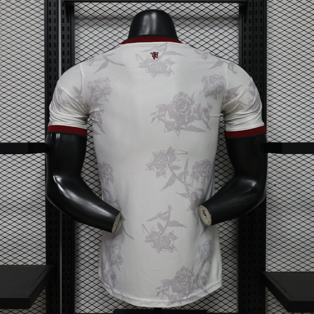 Manchester United "Rose Heritage" Limited Jersey