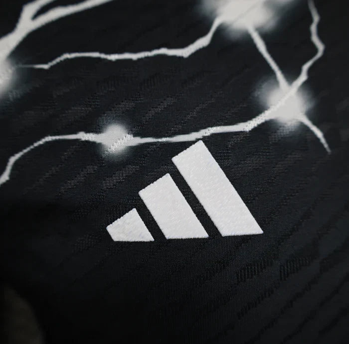 Real Madrid "Black Panther" Limited Jersey