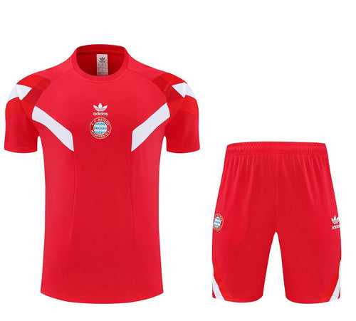 2025/2026 Bayern Munchen Training Set