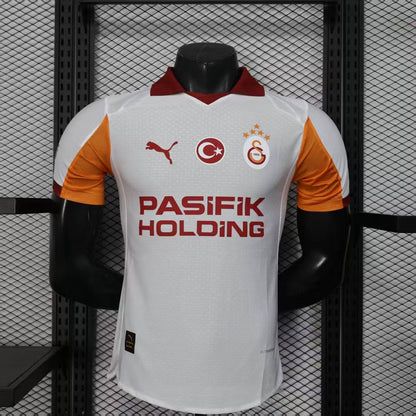 2025/2026 Galatasaray Away Kit