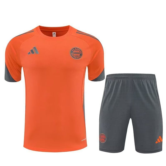 2025/2026 Bayern Munchen Training Set