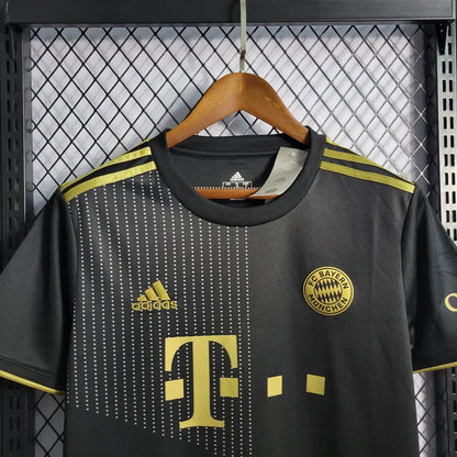 2021/2022 Retro Bayern Munchen Away Jersey