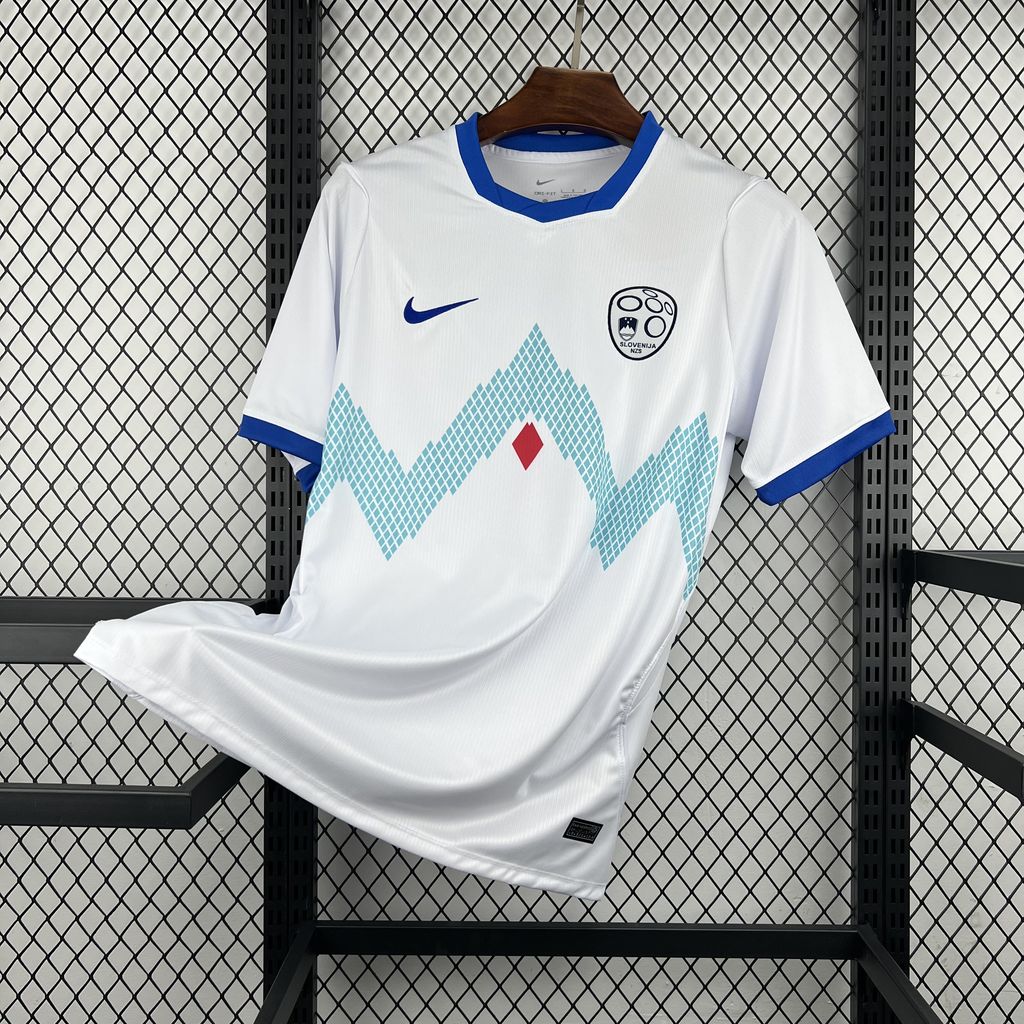 2026 Slovenia Home World Cup Kit Fan Version