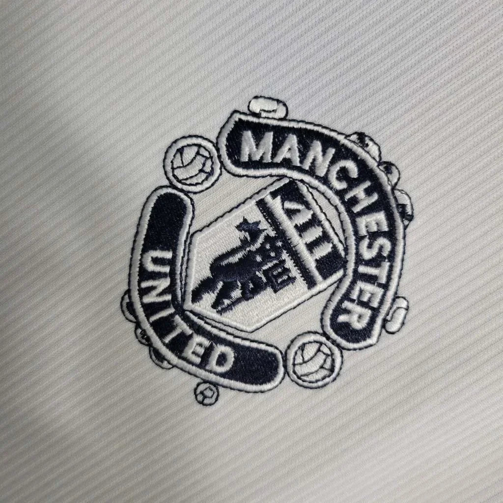 2000/2001 Retro Manchester United Away Jersey