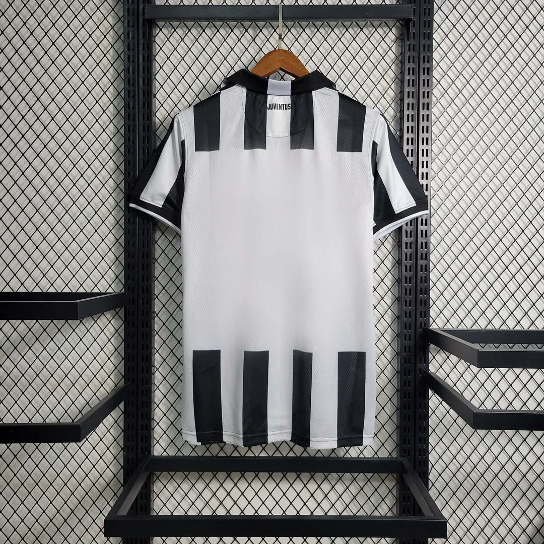 2014-2015 Retro Juventus Home Jersey