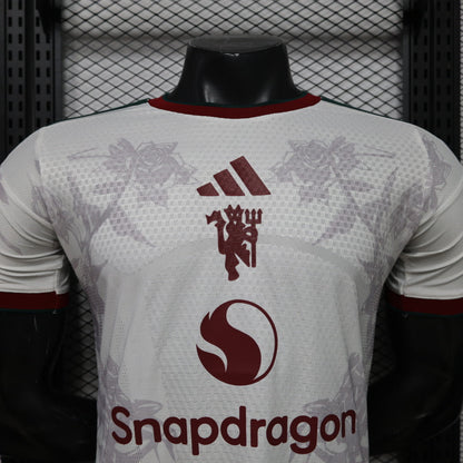 Manchester United "Rose Heritage" Limited Jersey