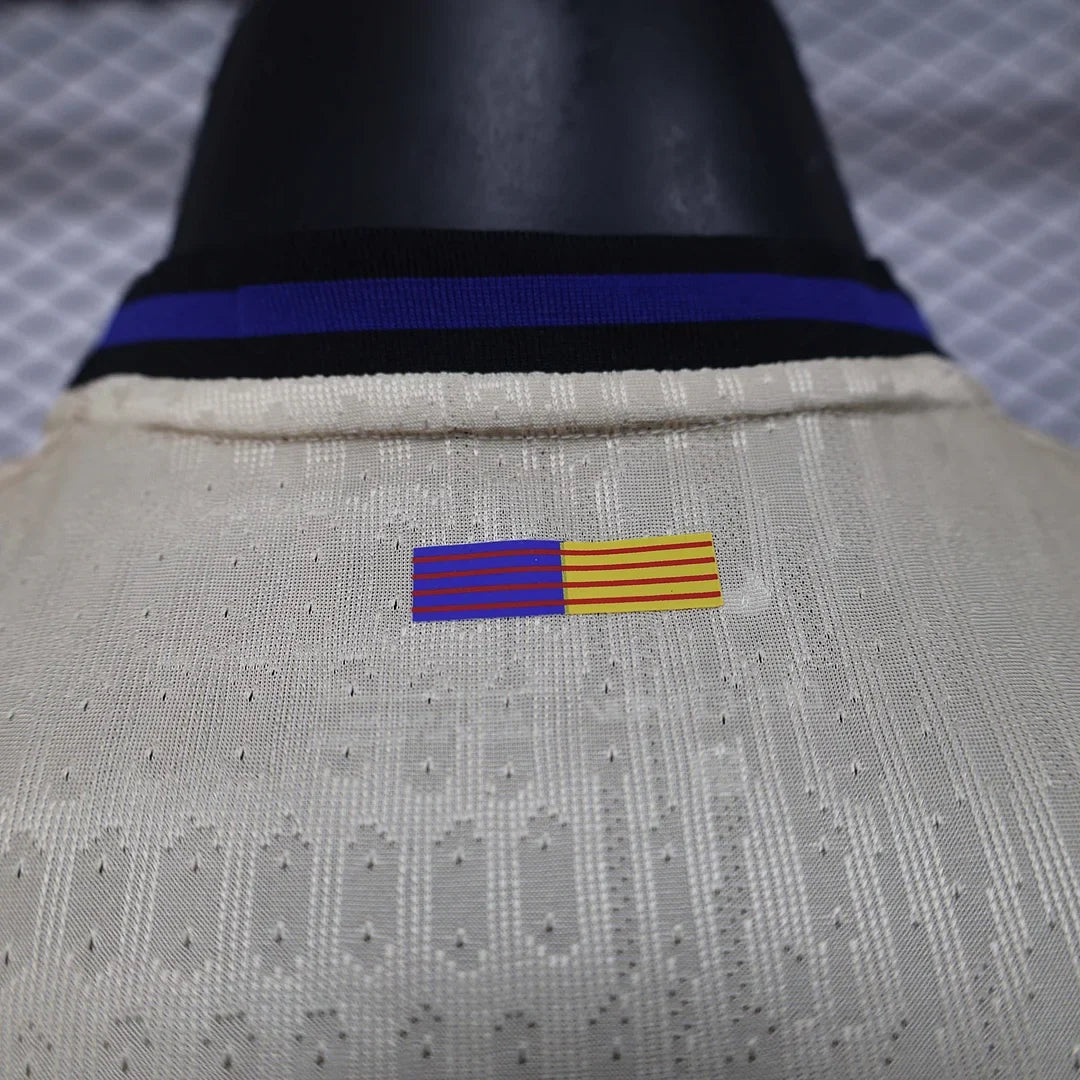 Barcelona 2025/2026 Away Kit
