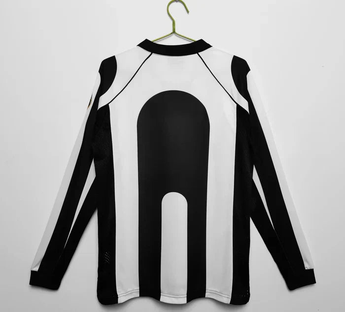 Juventus Retro 1997-1998 Long Sleeve Home Kit