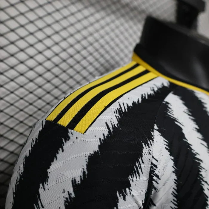 Juventus 2023/2024 Long Sleeve Home Kit