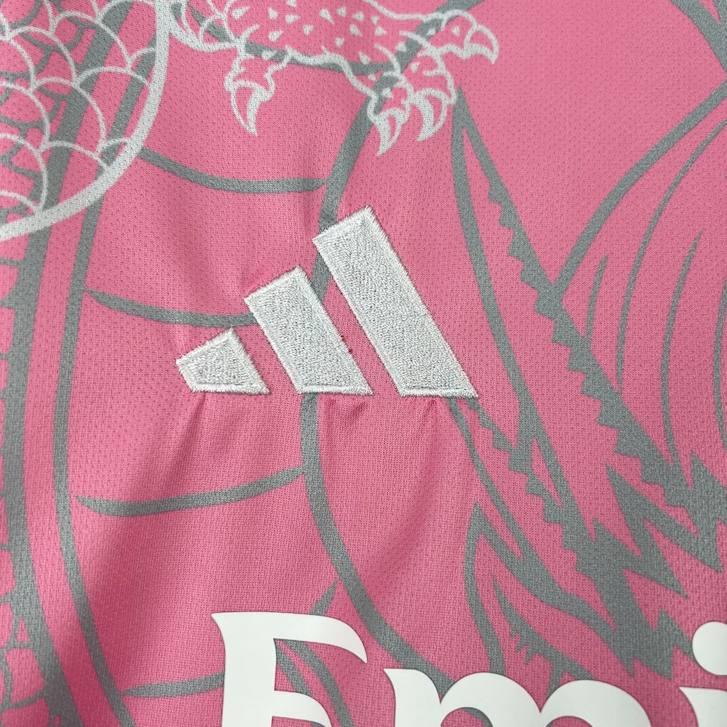 Real Madrid ”Luminara” Limited Jersey