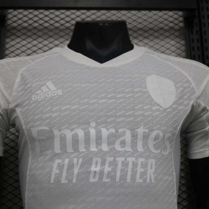Arsenal "Pure Elegance" Limited Jersey