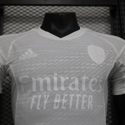 Arsenal "Pure Elegance" Limited Jersey
