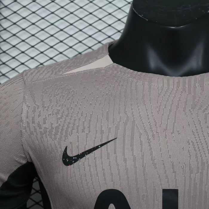 Tottenham 2023/2024 Away Kit
