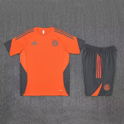 2025/2026 Bayern Munchen Training Set