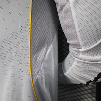 Real Madrid 2025/2026 Home Kit Long Sleeve
