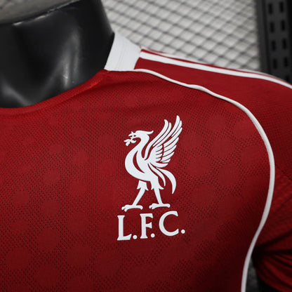 Liverpool 2025/2026 Home Kit