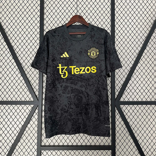 Manchester United ”Night Shift” Limited Jersey