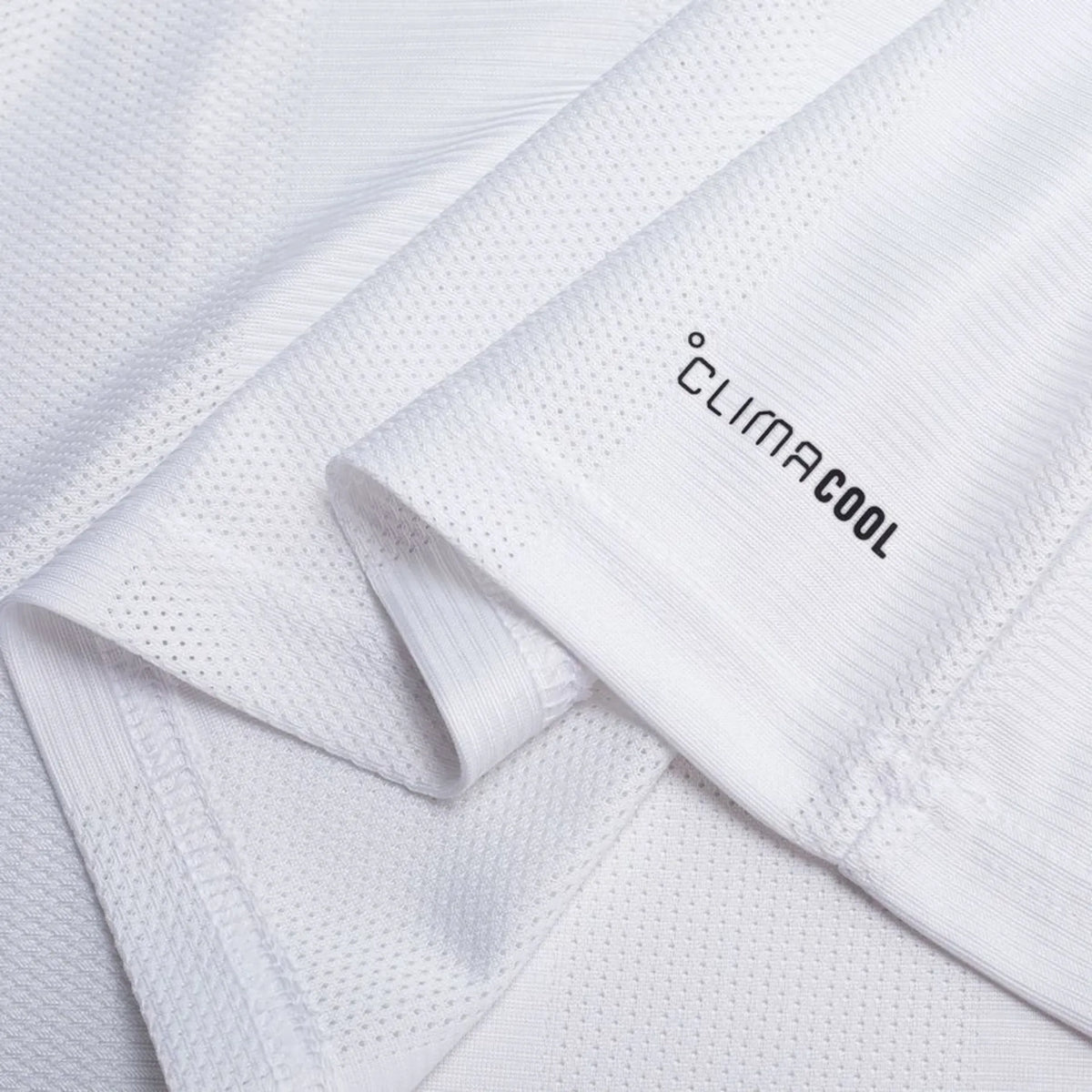 2026/2027 Eintracht Frankfurt Away Kit