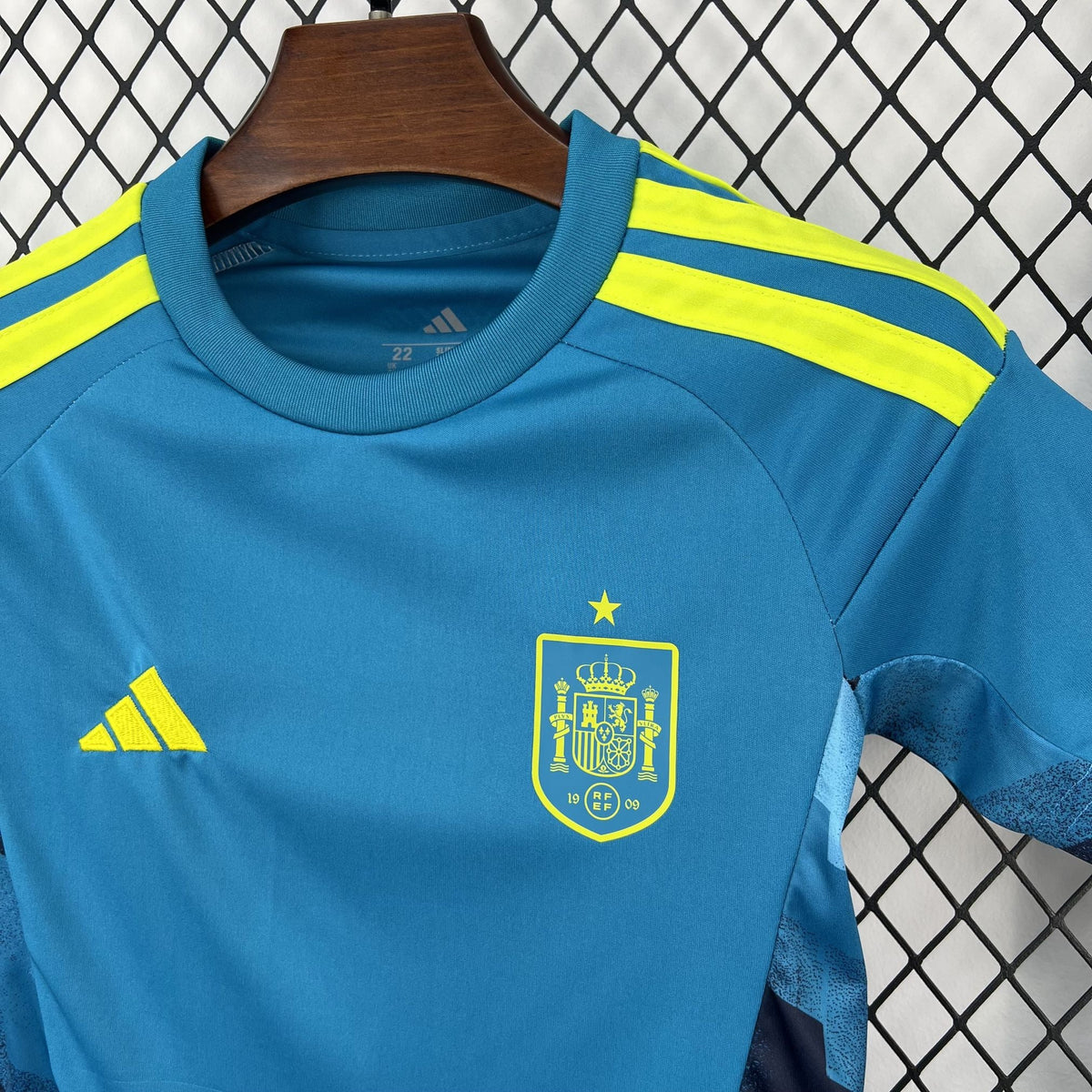 2026 Spain Goalkeeper World Cup Kit Kids Size