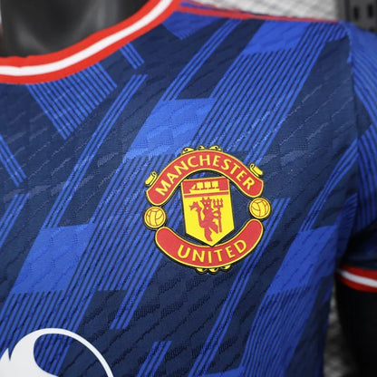 Manchester United "Electric Royal" Limited Jersey