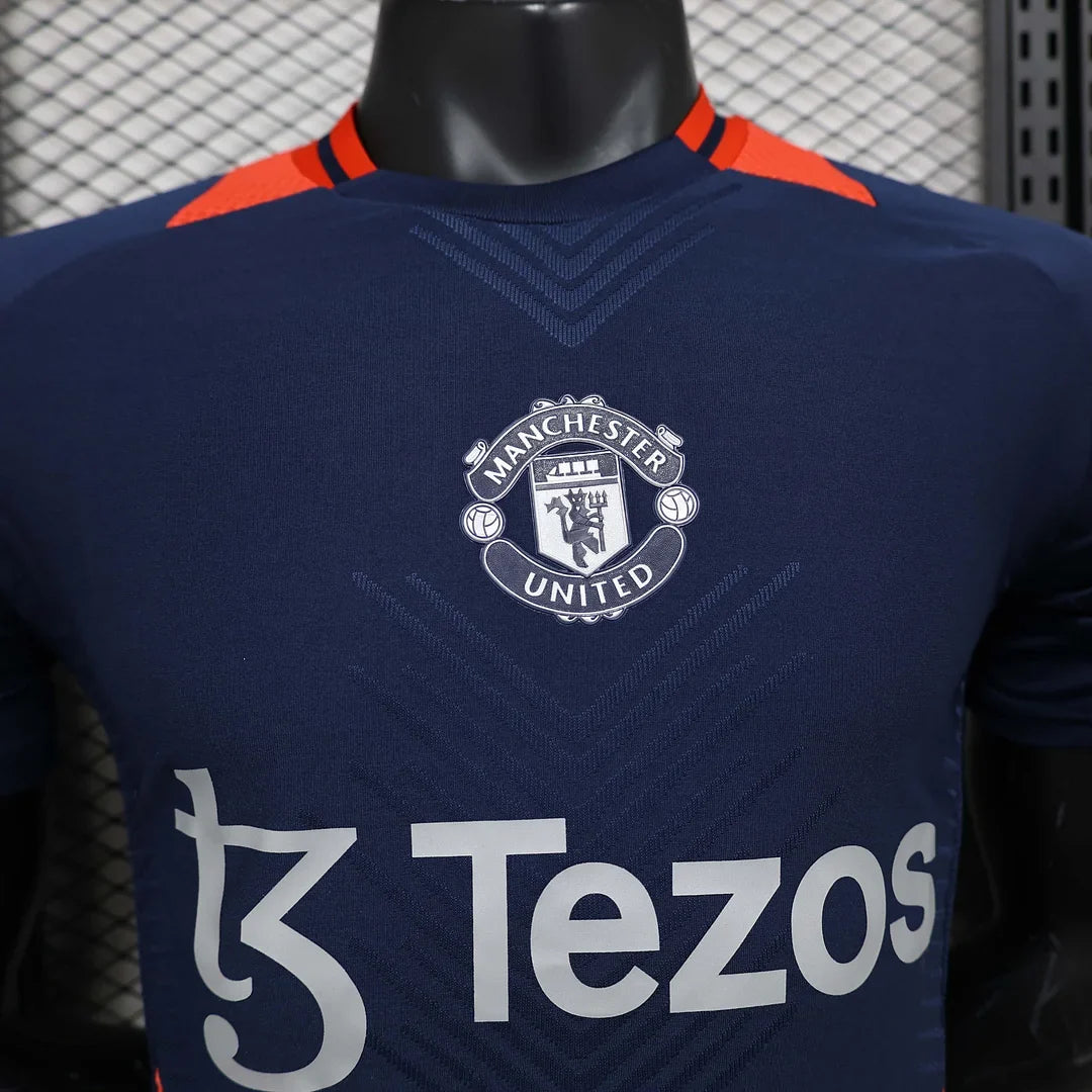 2024/2025 Manchester United Pre-match kit