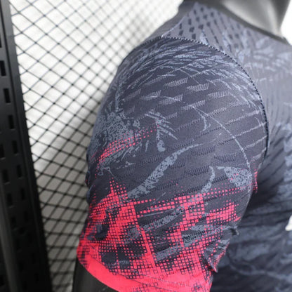 Real Madrid "Dragón Escarlata" Limited Jersey