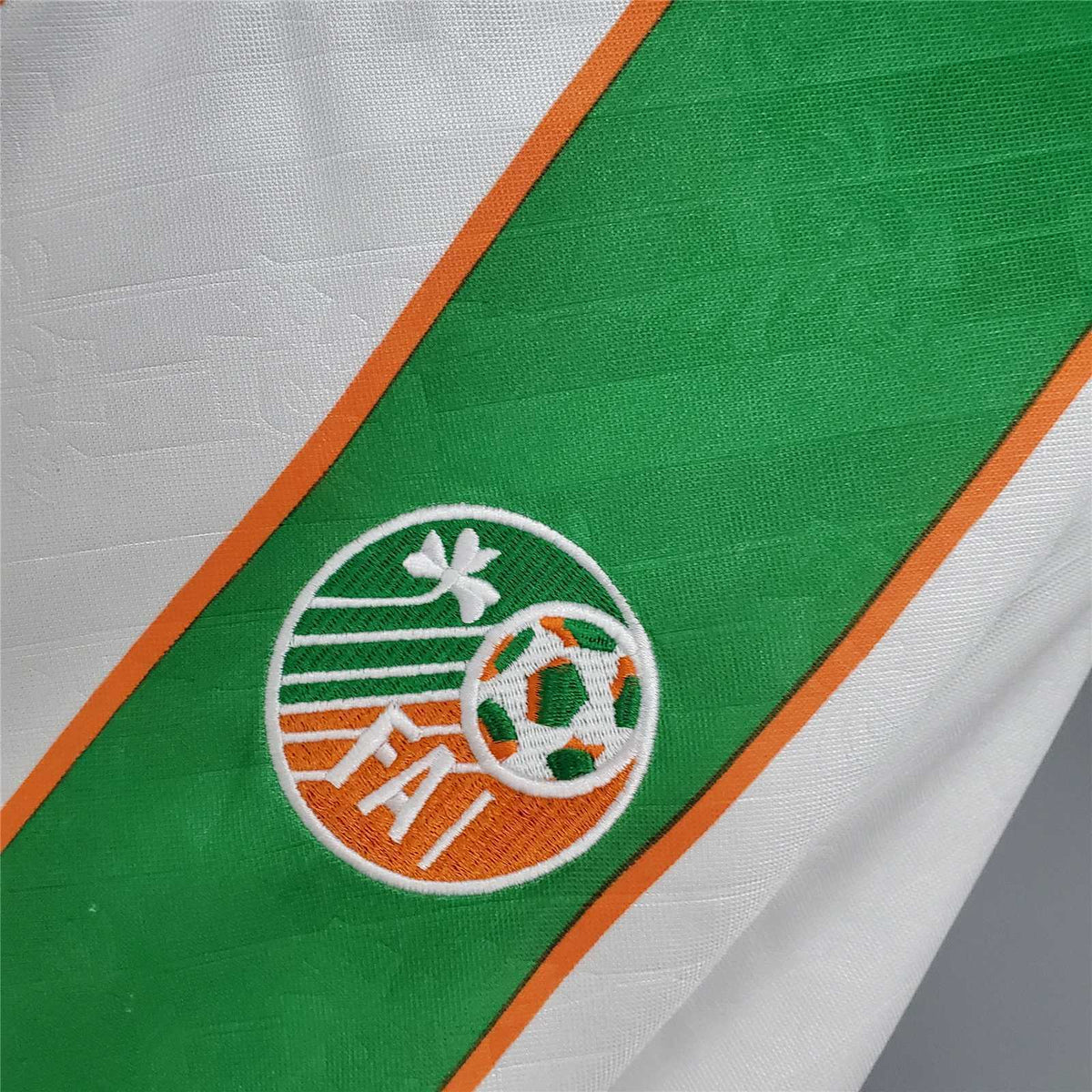 1994 Retro Ireland Away Jersey