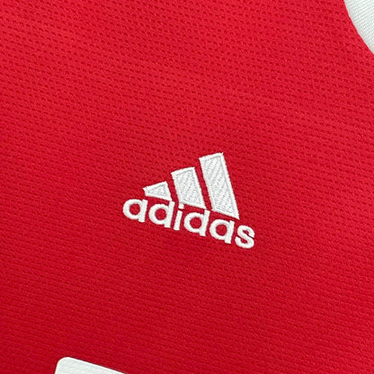 Manchester United Retro Home 2021/2022