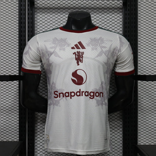 Manchester United "Rose Heritage" Limited Jersey