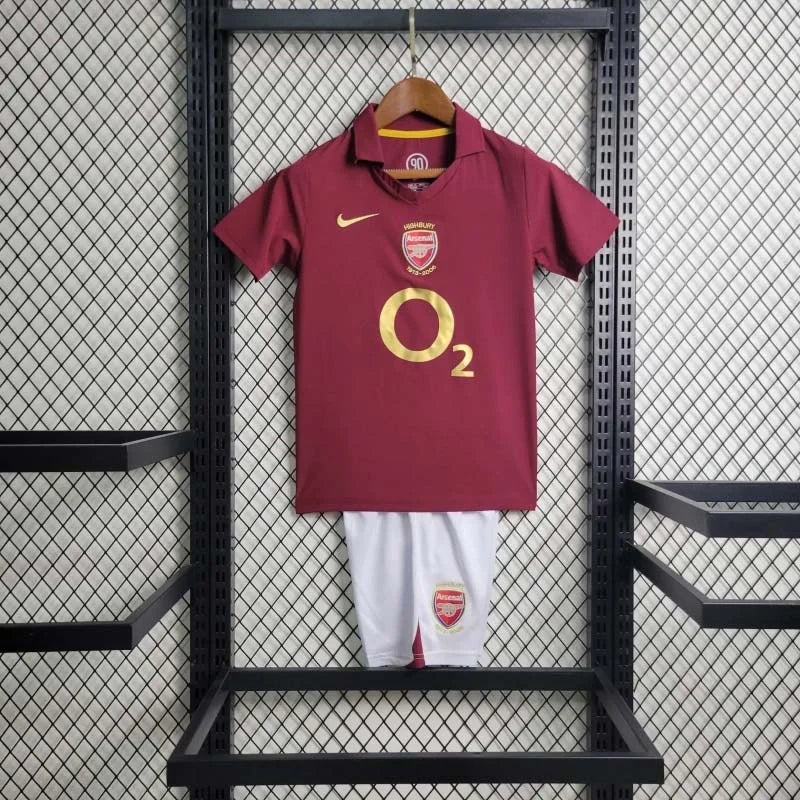 2005/2006 Retro Arsenal Home Kit Kids Size